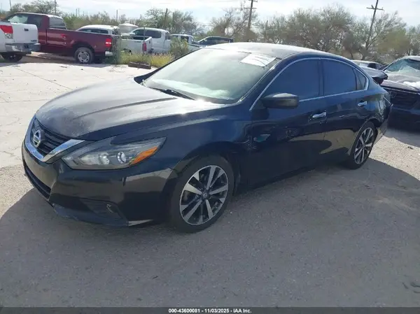 1N4BL3AP3HC181382 2017 NISSAN ALTIMA - Image 2