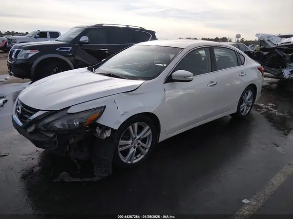 1N4BL3AP3HC196898 2017 NISSAN ALTIMA - Image 2