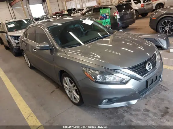 1N4BL3AP3HC205955 2017 NISSAN ALTIMA - Image 1