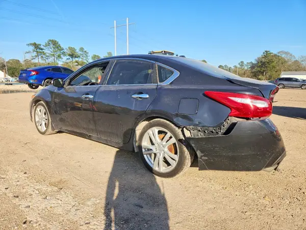 1N4BL3AP3HC491063 2017 NISSAN ALTIMA - Image 2
