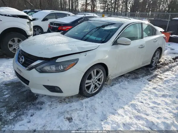1N4BL3AP3HC491628 2017 NISSAN ALTIMA - Image 2