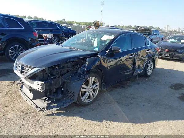1N4BL3AP4GC121285 2016 NISSAN ALTIMA - Image 2