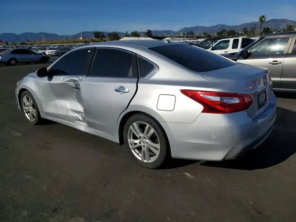 1N4BL3AP4GC144517 2016 NISSAN ALTIMA - Image 2