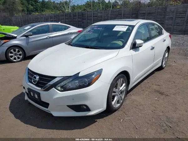 1N4BL3AP4GC271056 2016 NISSAN ALTIMA - Image 2