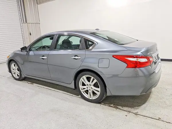 1N4BL3AP4GC274362 2016 NISSAN ALTIMA - Image 2