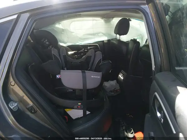 1N4BL3AP4HC127959 2017 NISSAN ALTIMA - Image 8