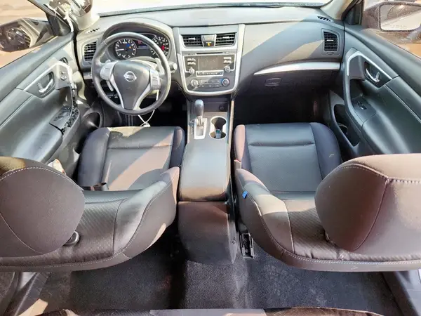 1N4BL3AP4HC136807 2017 NISSAN ALTIMA - Image 8