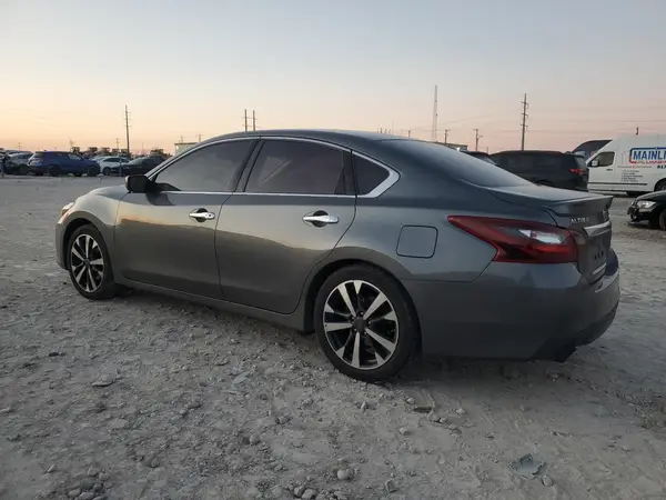 1N4BL3AP4HC153154 2017 NISSAN ALTIMA - Image 2