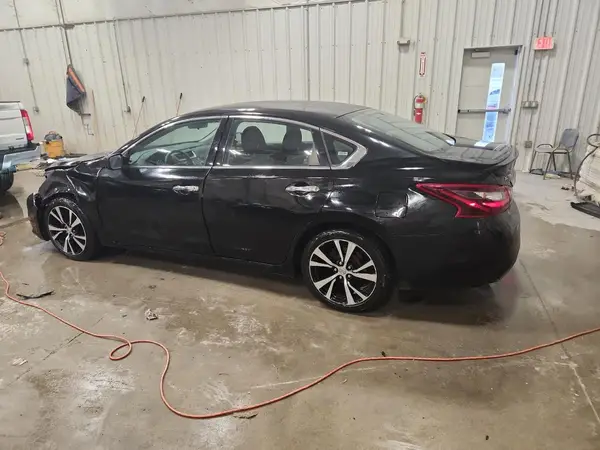 1N4BL3AP4HC173260 2017 NISSAN ALTIMA - Image 2