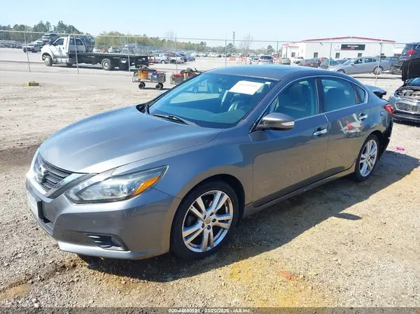 1N4BL3AP4HC184274 2017 NISSAN ALTIMA - Image 2