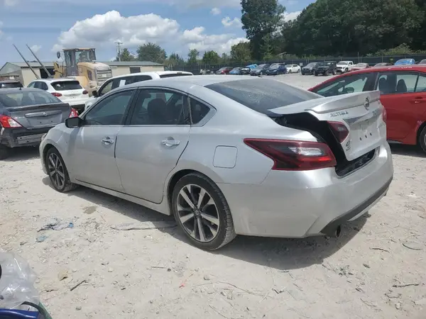 1N4BL3AP4HC201834 2017 NISSAN ALTIMA - Image 2