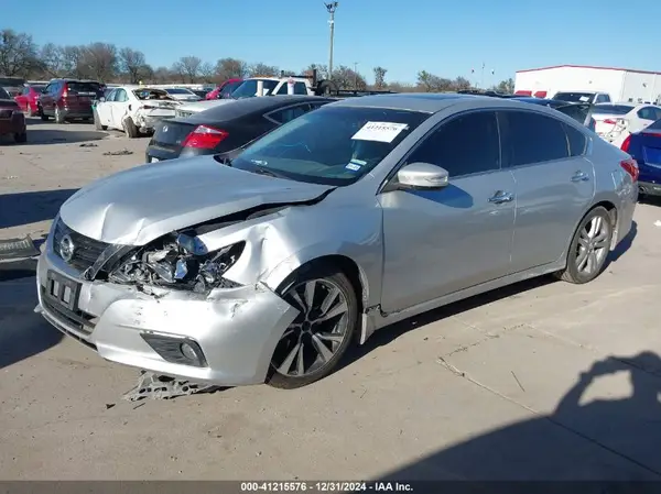 1N4BL3AP4HC284519 2017 NISSAN ALTIMA - Image 2