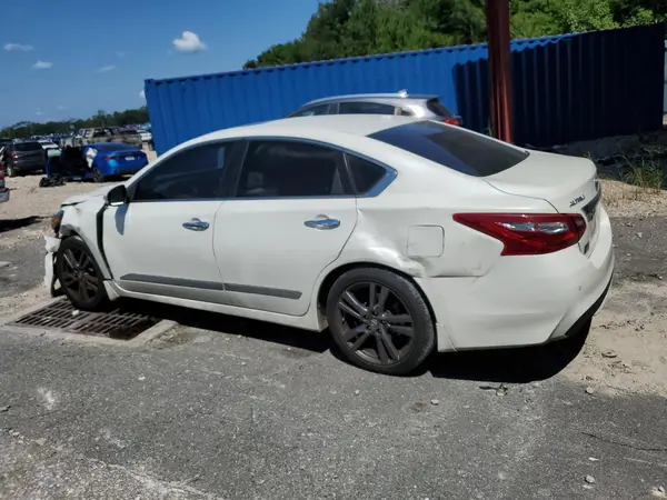 1N4BL3AP4JC144508 2018 NISSAN ALTIMA - Image 2