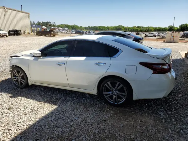 1N4BL3AP4JC233155 2018 NISSAN ALTIMA - Image 2