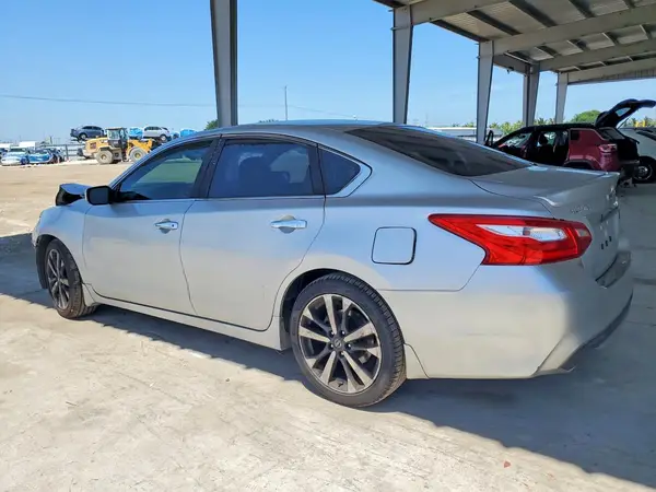 1N4BL3AP5GC207141 2016 NISSAN ALTIMA - Image 2