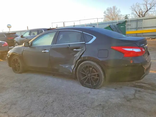 1N4BL3AP5HC169654 2017 NISSAN ALTIMA - Image 2