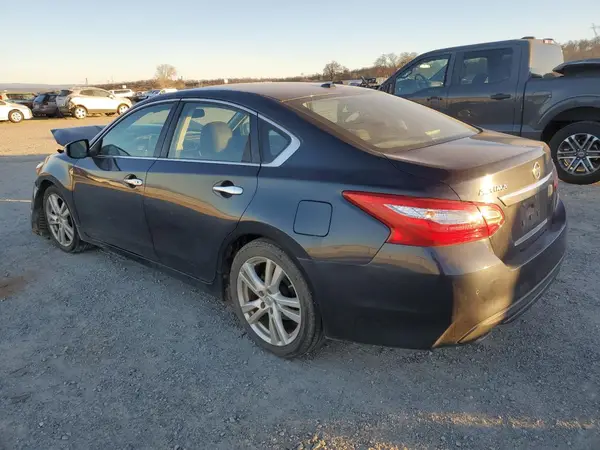 1N4BL3AP5HC170951 2017 NISSAN ALTIMA - Image 2