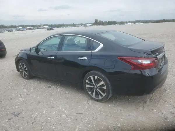 1N4BL3AP5HC180198 2017 NISSAN ALTIMA - Image 2