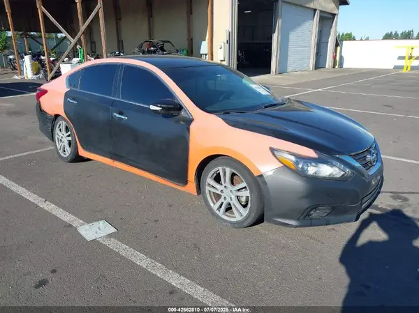 1N4BL3AP5HC184137 2017 NISSAN ALTIMA - Image 1
