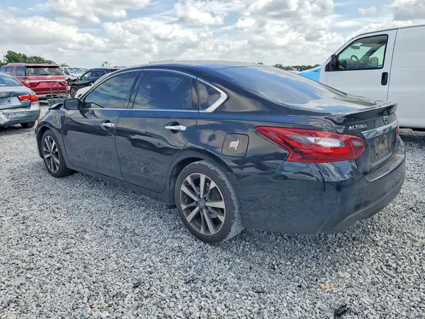1N4BL3AP5HC224555 2017 NISSAN ALTIMA - Image 2