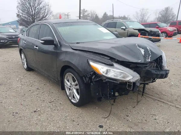 1N4BL3AP6GC131204 2016 NISSAN ALTIMA - Image 1