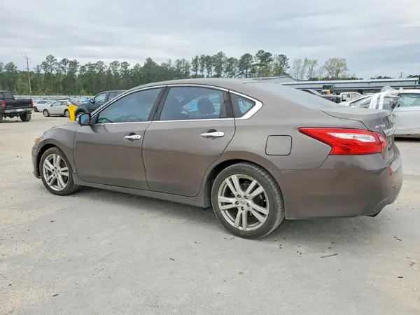 1N4BL3AP6GC135205 2016 NISSAN ALTIMA - Image 2