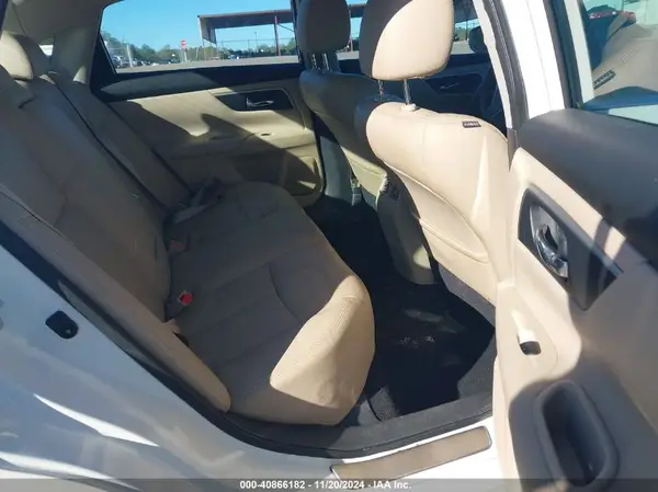 1N4BL3AP6GC239550 2016 NISSAN ALTIMA - Image 8