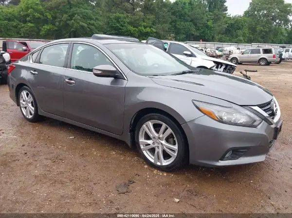 1N4BL3AP6GC271639 2016 NISSAN ALTIMA - Image 1
