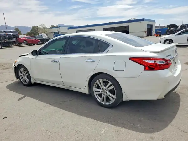 1N4BL3AP6GC295469 2016 NISSAN ALTIMA - Image 2