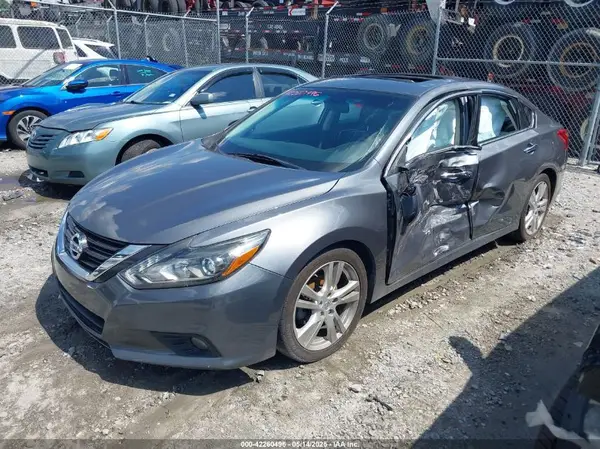 1N4BL3AP6HC167069 2017 NISSAN ALTIMA - Image 2