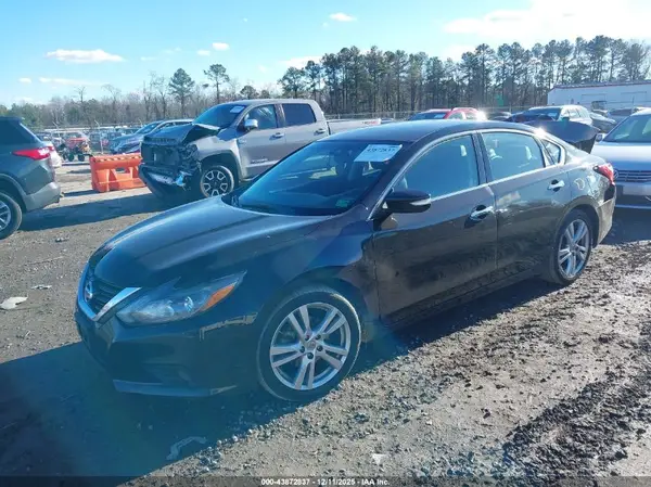 1N4BL3AP6HC171073 2017 NISSAN ALTIMA - Image 2