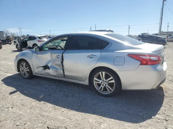 1N4BL3AP6HC183577 2017 NISSAN ALTIMA - Image 2