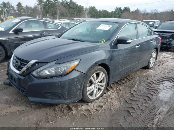 1N4BL3AP6HC249495 2017 NISSAN ALTIMA - Image 2