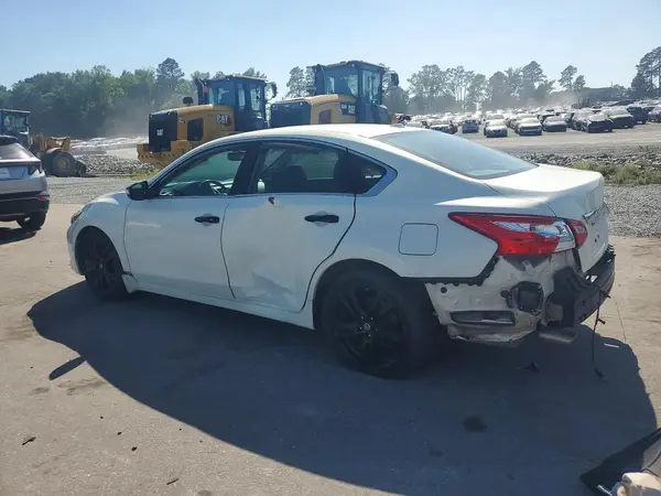 1N4BL3AP6HC294467 2017 NISSAN ALTIMA - Image 2