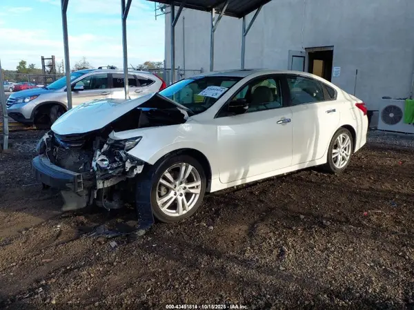 1N4BL3AP7GC129123 2016 NISSAN ALTIMA - Image 2