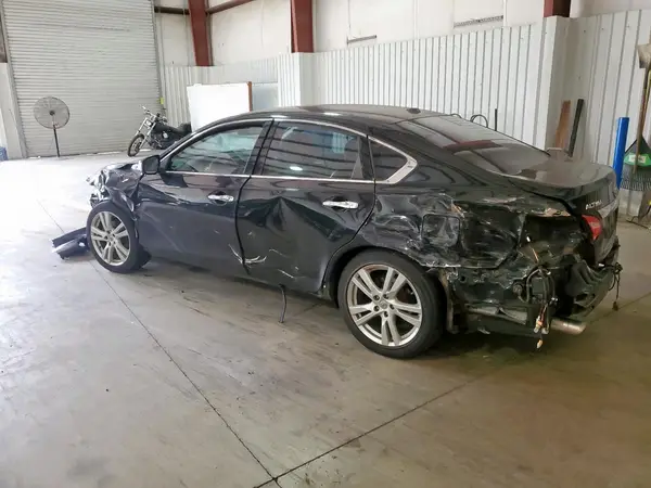 1N4BL3AP7GC155463 2016 NISSAN ALTIMA - Image 2