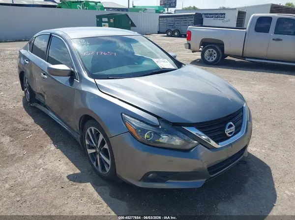 1N4BL3AP7GC226094 2016 NISSAN ALTIMA - Image 1