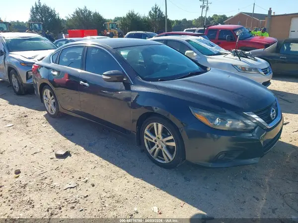 1N4BL3AP7GC243882 2016 NISSAN ALTIMA - Image 1