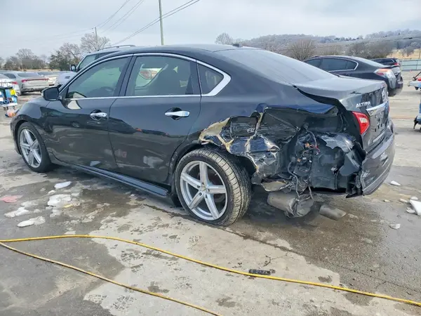 1N4BL3AP7HC110928 2017 NISSAN ALTIMA - Image 2