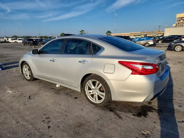 1N4BL3AP7HC117720 2017 NISSAN ALTIMA - Image 2