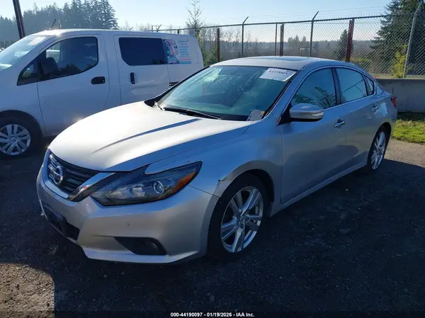 1N4BL3AP7HC162818 2017 NISSAN ALTIMA - Image 2