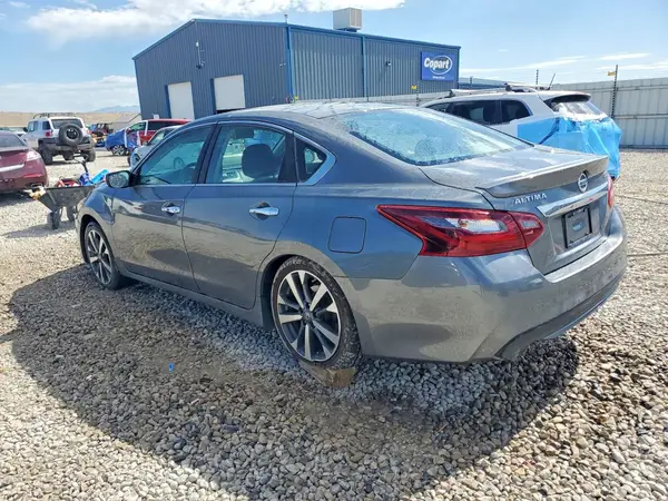 1N4BL3AP7HC172717 2017 NISSAN ALTIMA - Image 2