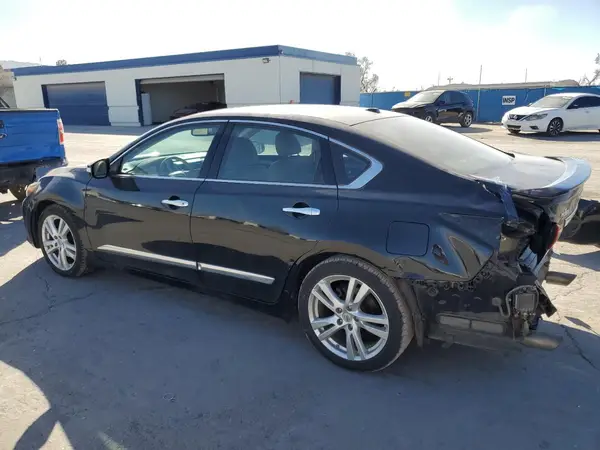 1N4BL3AP7HC182552 2017 NISSAN ALTIMA - Image 2