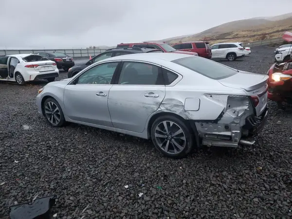 1N4BL3AP7HC193874 2017 NISSAN ALTIMA - Image 2