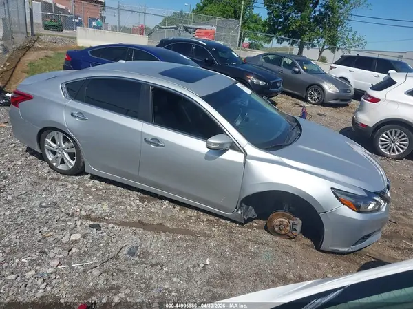1N4BL3AP7HC193938 2017 NISSAN ALTIMA - Image 1