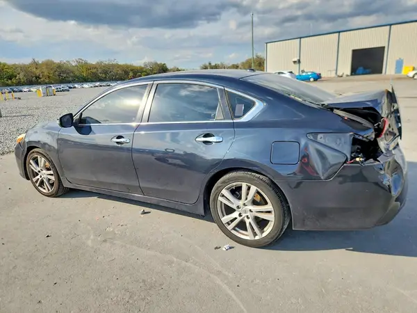 1N4BL3AP7HC194457 2017 NISSAN ALTIMA - Image 2