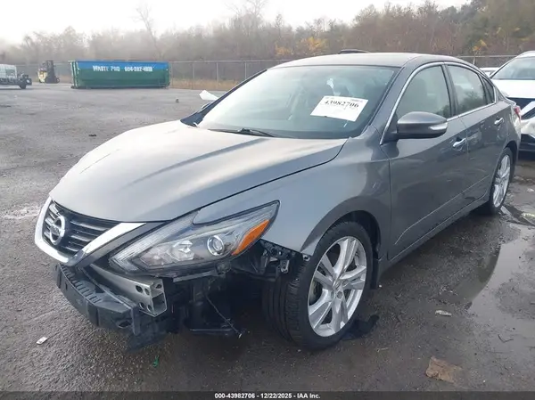 1N4BL3AP7HC238618 2017 NISSAN ALTIMA - Image 2