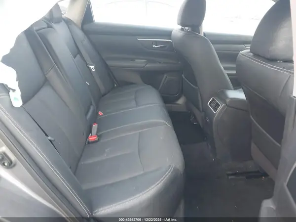 1N4BL3AP7HC238618 2017 NISSAN ALTIMA - Image 8