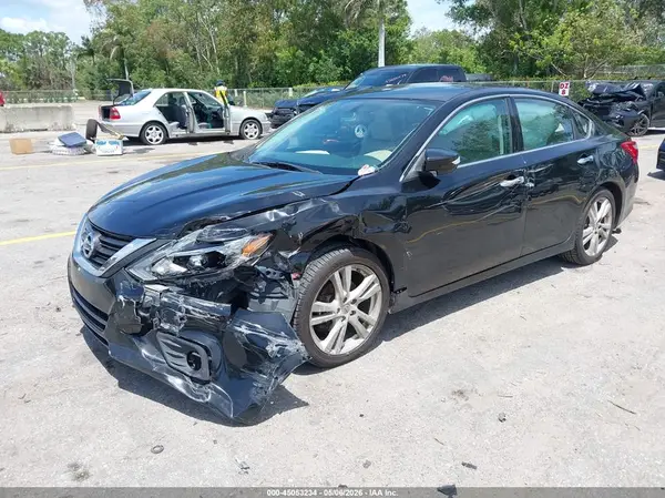 1N4BL3AP8GC109561 2016 NISSAN ALTIMA - Image 2