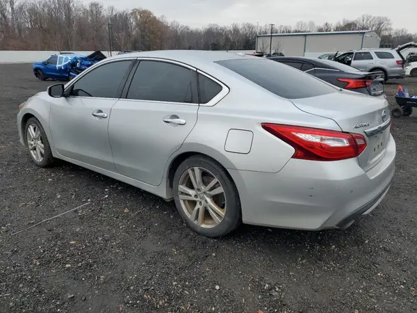 1N4BL3AP8GC142690 2016 NISSAN ALTIMA - Image 2